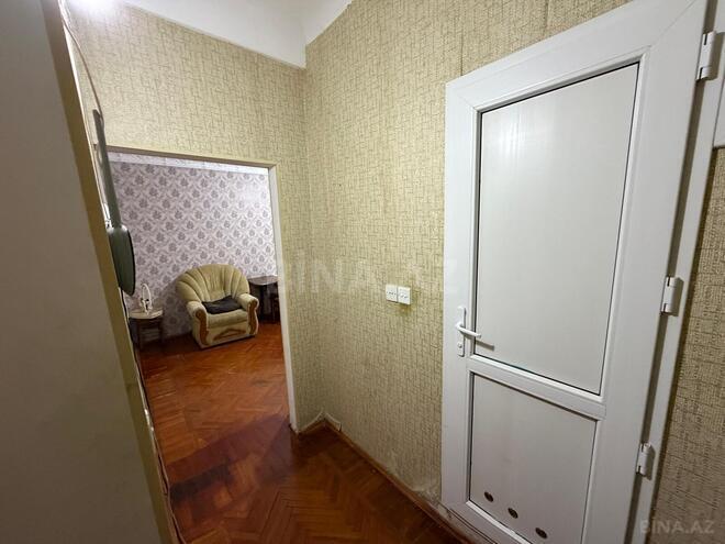 Satılır 2 otaqlı köhnə tikili 35 m², Neftçilər m., photo 7 from 8