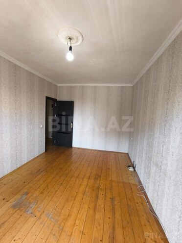 Satılır 2 otaqlı köhnə tikili 65 m², Əhmədli m., photo 1 from 10