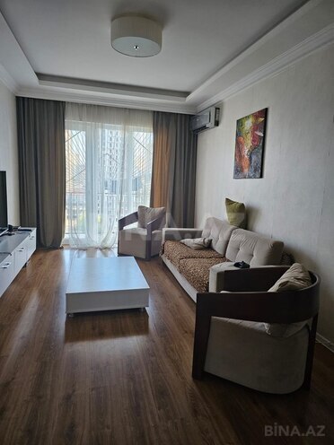 Продаётся 4-комн. вторичка 100 м², м. Азадлыг проспекти, photo 1 from 18