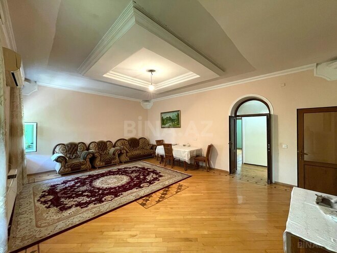Satılır 6 otaqlı həyət evi/bağ evi 750 m², 8-ci mikrorayon q., photo 6 from 25