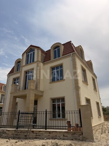 Продаётся 7-комн. дом/дача 360 м², пос. Sea Breeze, photo 1 from 9