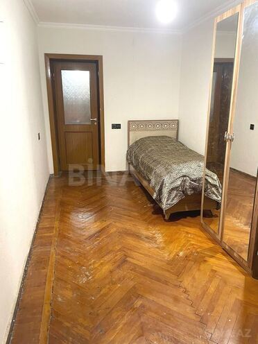 Продается 3-комн. вторичка 75 м², Насиминский  р., photo 4 from 12