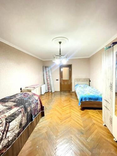 Продается 3-комн. вторичка 75 м², Насиминский  р., photo 5 from 12