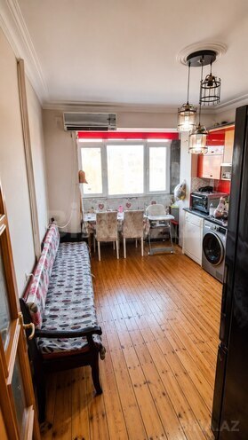 Продаётся 2-комн. вторичка 65 м², пос. Ени Гюнешли, photo 4 from 9