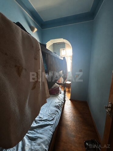 Продаётся 2-комн. вторичка 55 м², м. Кара Караев, photo 5 from 12