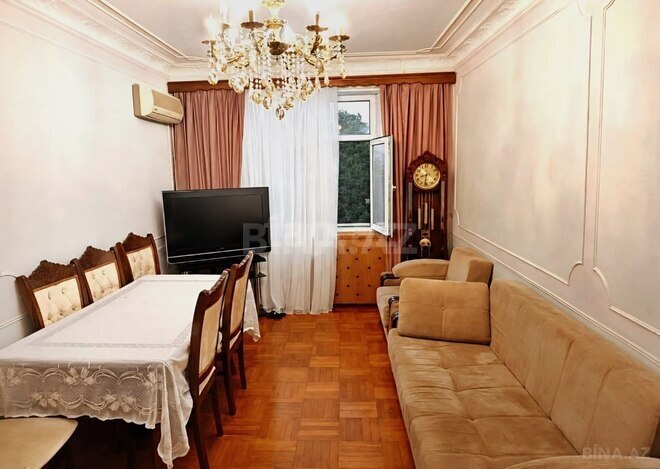 Продаётся 3-комн. вторичка 85 м², м. Ахмедлы, photo 1 from 19