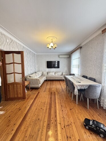 Продается 10-комн. дом/дача 300 м², Хатаинский р., photo 18 from 20