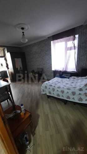 Продаётся 1-комн. вторичка 30 м², м. Иншаатчылар, photo 1 from 7