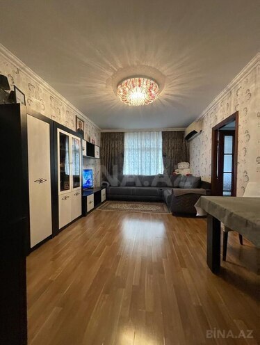 Продаётся 4-комн. вторичка 100 м², м. Нефтчиляр, photo 3 from 11