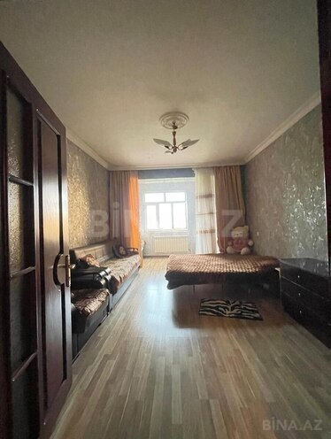 Продаётся 4-комн. вторичка 100 м², м. Нефтчиляр, photo 7 from 11