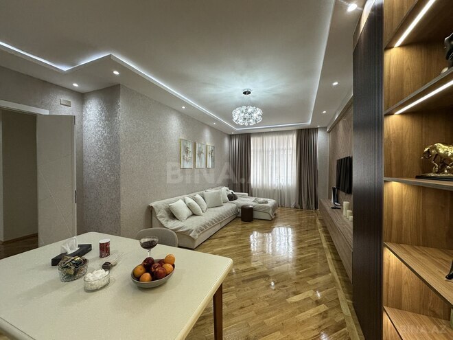 Продаётся 3-комн. новостройка 140 м², м. Ази Асланов, photo 4 from 17