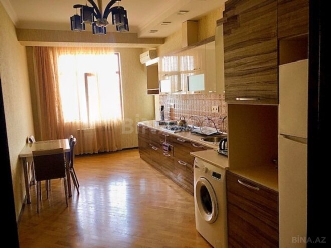 Сдаётся 2-комн. новостройка 110 м², Насиминский  р., photo 7 from 12