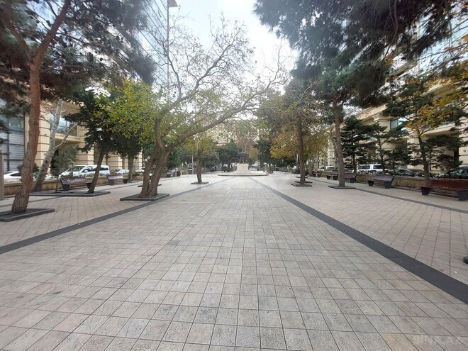 Продаётся 3-комн. вторичка 110 м², м. 28 мая, photo 3 from 26