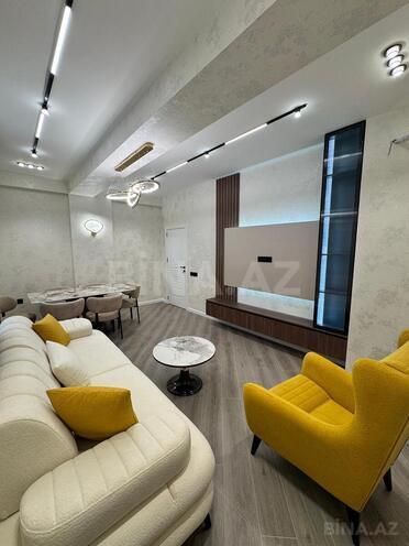 Продаётся 3-комн. новостройка 91 м², м. Ази Асланов, photo 1 from 14