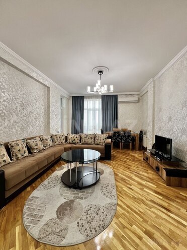 Продаётся 2-комн. новостройка 90 м², м. Нариман Нариманов, photo 1 from 12