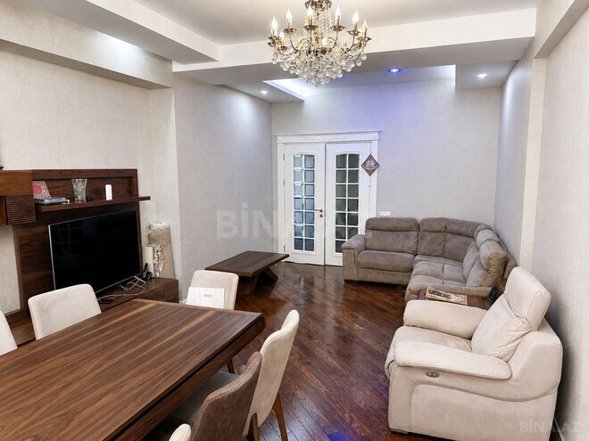Продаётся 3-комн. новостройка 140 м², м. Элмляр Академиясы, photo 3 from 11