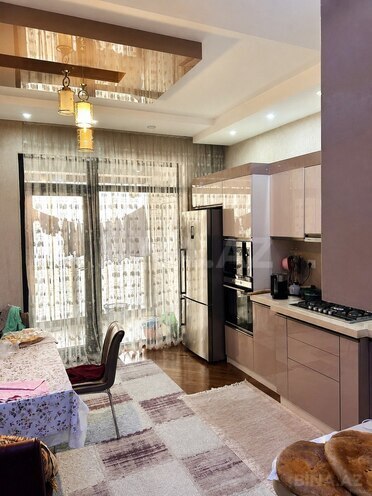 Продаётся 3-комн. новостройка 140 м², м. Элмляр Академиясы, photo 8 from 11