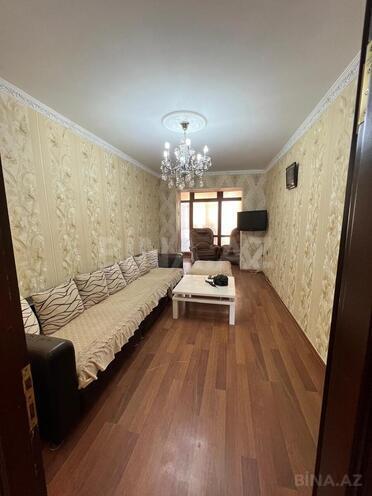 Сдаётся 3-комн. вторичка 80 м², Ясамальский р., photo 1 from 11