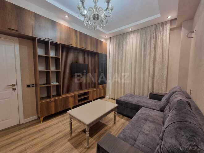 Продаётся 2-комн. вторичка 67 м², Хатаинский р., photo 1 from 13