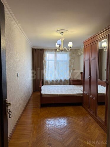 Satılır 3 otaqlı köhnə tikili 60 m², Elmlər Akademiyası m., photo 3 from 14