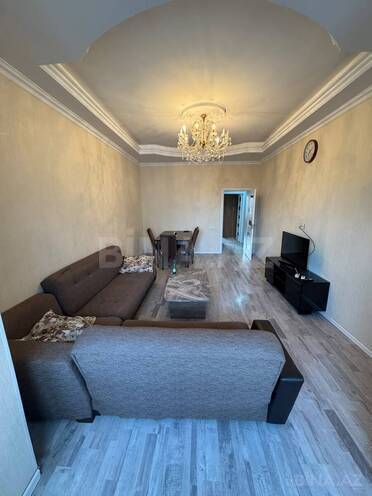 Сдаётся 2-комн. вторичка 60 м², м. Гянджлик, photo 1 from 9