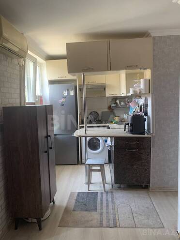 Satılır 2 otaqlı köhnə tikili 30 m², Qara Qarayev m., photo 1 from 12