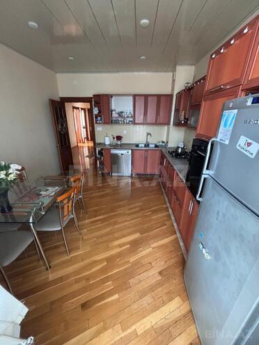 Сдаётся 3-комн. новостройка 130 м², м. Иншаатчылар, photo 10 from 21