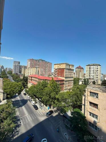 Продаётся 3-комн. новостройка 140 м², м. 28 мая, photo 1 from 8