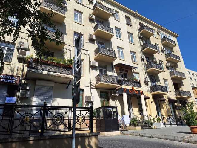 Продаётся 2-комн. вторичка 55 м², м. Низами, photo 16 from 17