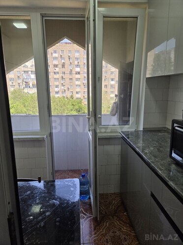 Satılır 3 otaqlı köhnə tikili 55 m², Həzi Aslanov m., photo 9 from 14
