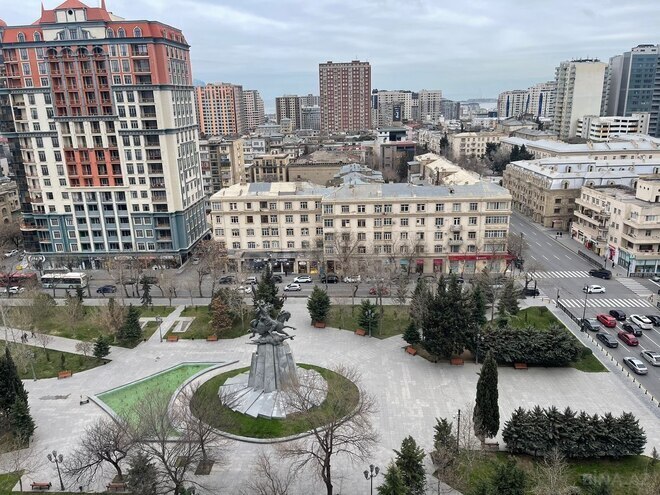 Продаётся 4-комн. новостройка 211 м², Насиминский  р., photo 3 from 8