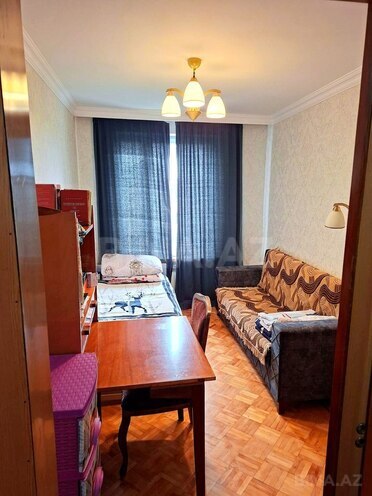 Satılır 3 otaqlı köhnə tikili 65 m², Elmlər Akademiyası m., photo 4 from 8