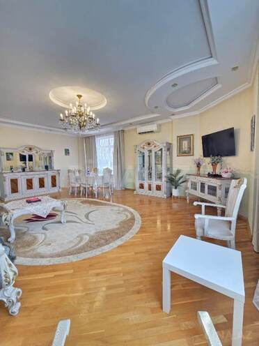 İcarəyə verilir 3 otaqlı yeni tikili 190 m², Elmlər Akademiyası m., photo 3 from 17