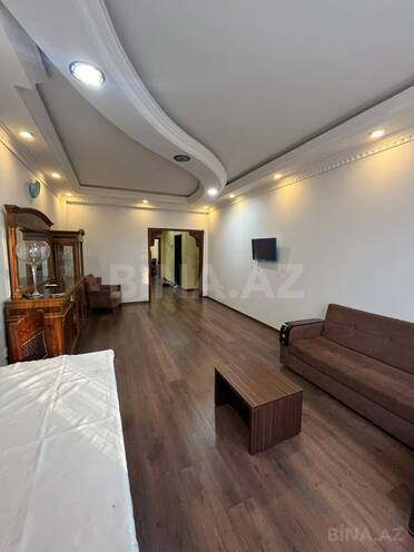 İcarəyə verilir 3 otaqlı yeni tikili 125 m², Şah İsmayıl Xətai m., photo 3 from 12