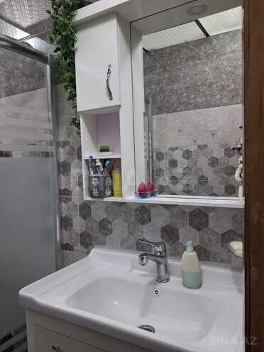Продаётся 3-комн. вторичка 80 м², м. Ази Асланов, photo 19 from 25