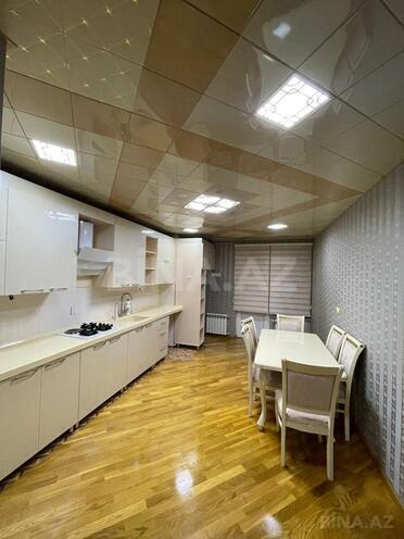 İcarəyə verilir 3 otaqlı yeni tikili 140 m², 8 Noyabr m., photo 17 from 19