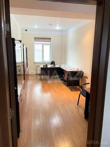 Сдаётся 13-комн. офис 520 м², м. Мемар Аджеми, photo 13 from 22