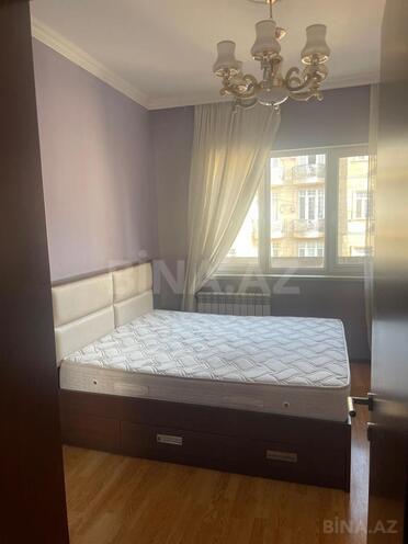 Сдаётся 2-комн. вторичка 65 м², Насиминский  р., photo 7 from 16