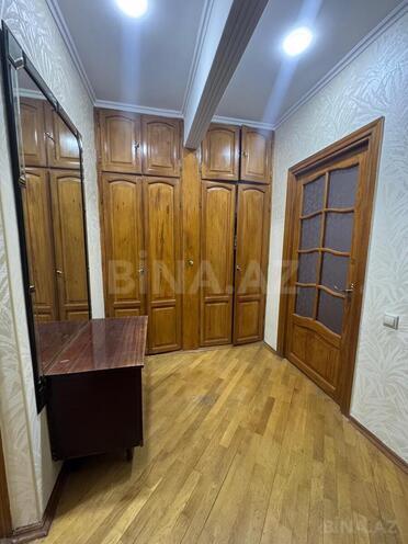Продаётся 2-комн. вторичка 65 м², м. 20 января, photo 13 from 18