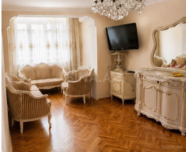 İcarəyə verilir 3 otaqlı yeni tikili 60 m², Nizami m., photo 1 from 15