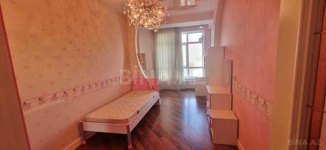 Сдаётся 3-комн. новостройка 137 м², м. Нариман Нариманов, photo 9 from 20