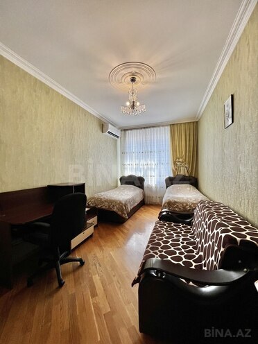 Продаётся 3-комн. новостройка 118 м², м. Ази Асланов, photo 8 from 14