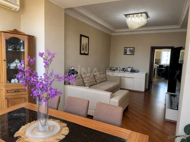 Продаётся 3-комн. вторичка 90 м², Насиминский  р., photo 6 from 16