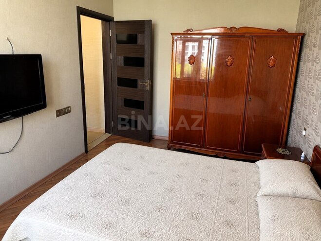 Продаётся 3-комн. вторичка 90 м², Насиминский  р., photo 10 from 16