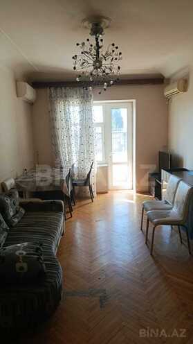Сдаётся 2-комн. новостройка 70 м², м. Ази Асланов, photo 1 from 8