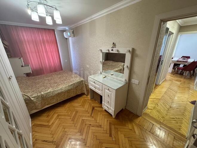 İcarəyə verilir 3 otaqlı köhnə tikili 85 m², Neftçilər m., photo 4 from 16