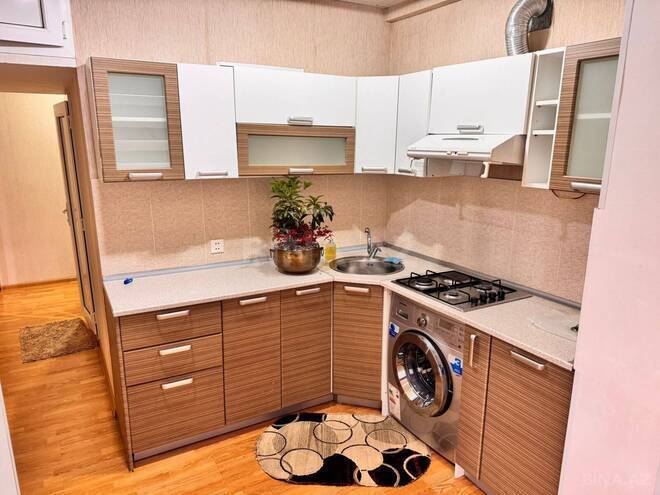 Продаётся 1-комн. вторичка 40 м², м. Ази Асланов, photo 6 from 14