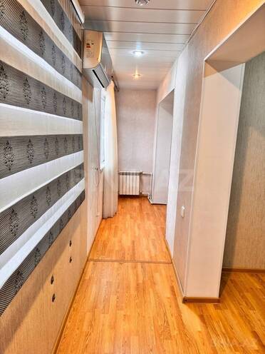 Продаётся 1-комн. вторичка 40 м², м. Ази Асланов, photo 9 from 14