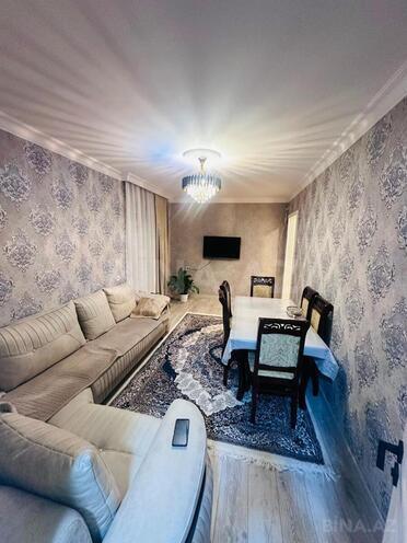 Продаётся 2-комн. вторичка 45 м², м. Нефтчиляр, photo 1 from 10