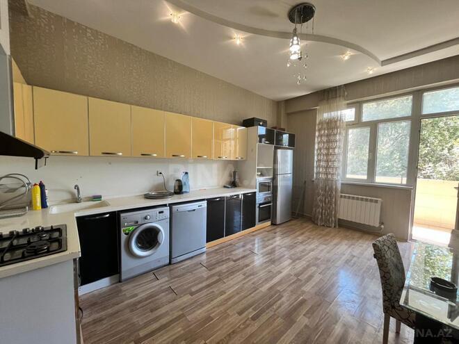 Сдаётся 3-комн. новостройка 165 м², Ясамальский р., photo 12 from 18